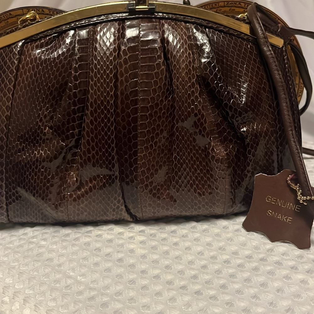 Snake Skin Shoulder Bag in Brown by Lyrella